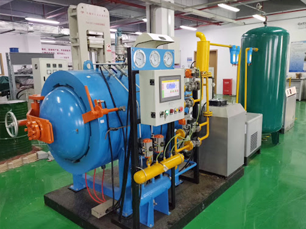 實(shí)驗(yàn)室熱壓罐